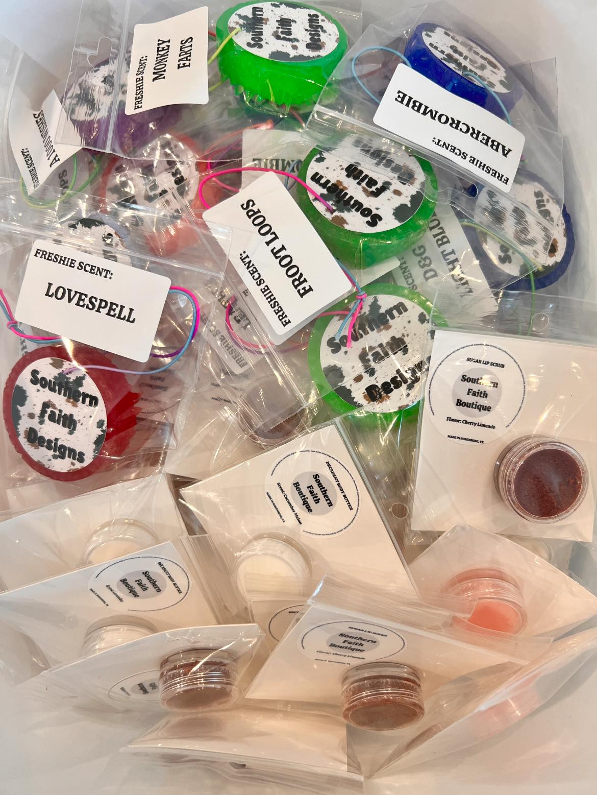 Individually Packaged Round Freshies !MOQ 12!