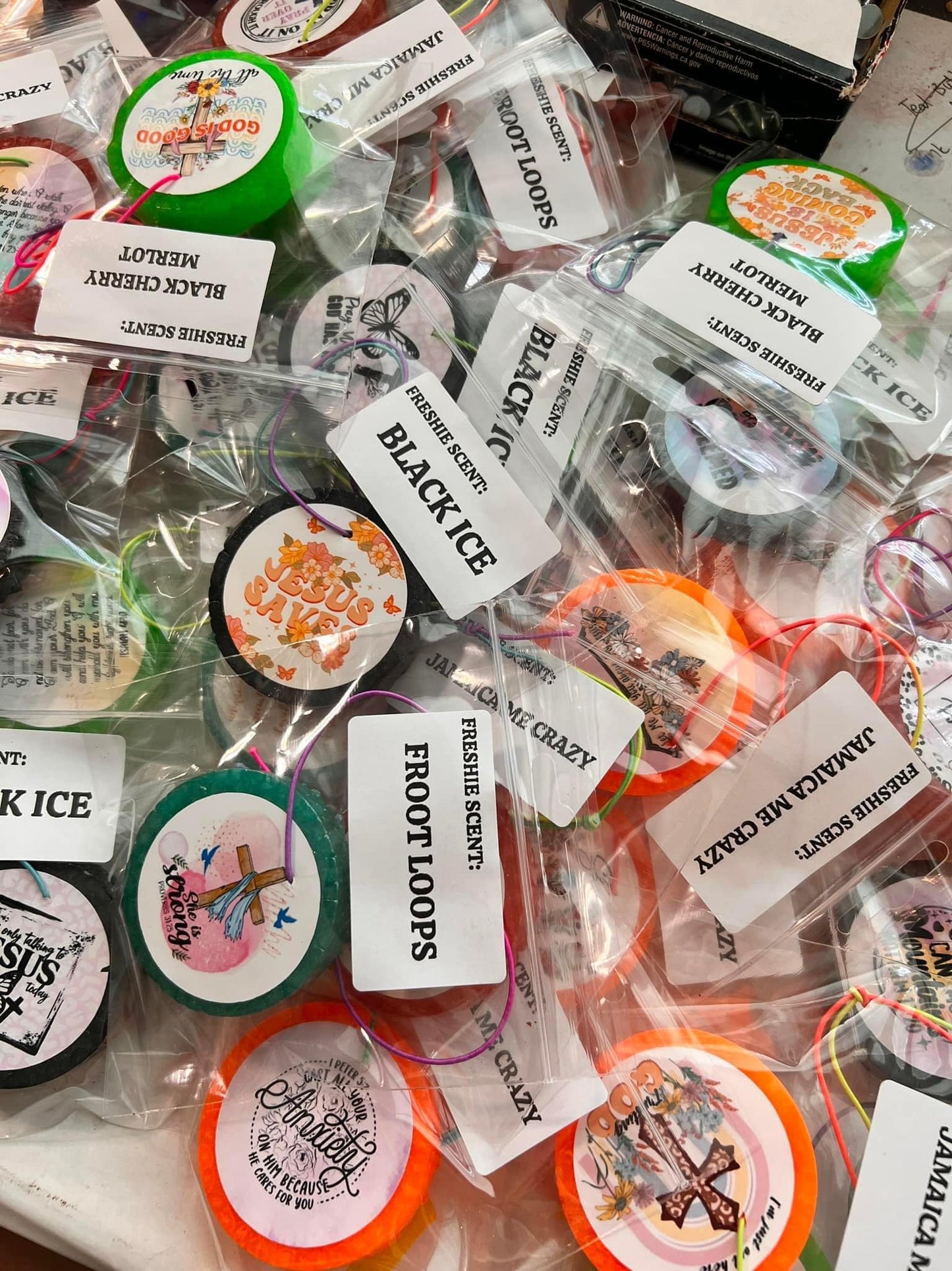 Individually Packaged Round Freshies !MOQ 12!